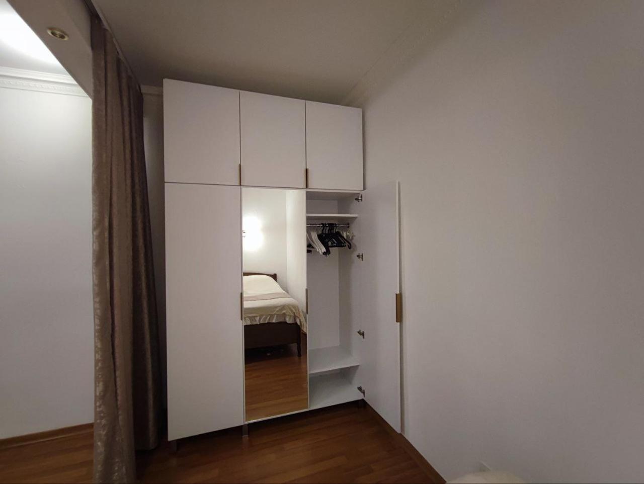 Apartments On Sayat-Nova 14 Yerevan Bagian luar foto