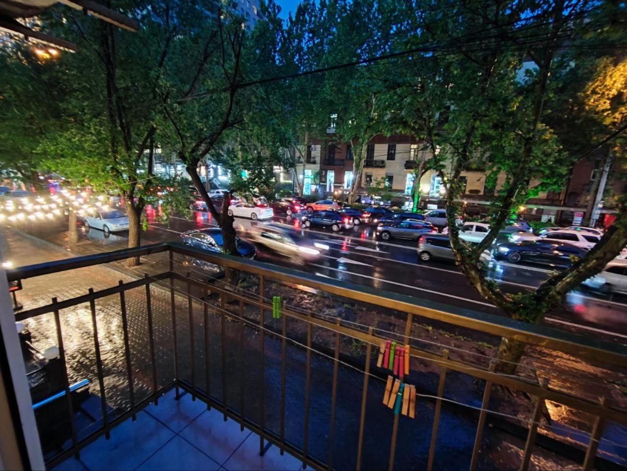 Apartments On Sayat-Nova 14 Yerevan Bagian luar foto