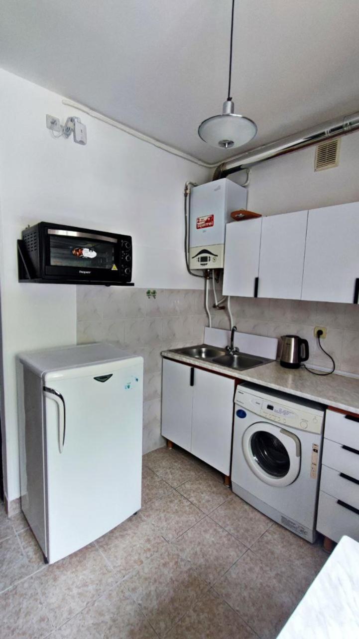 Apartments On Sayat-Nova 14 Yerevan Bagian luar foto